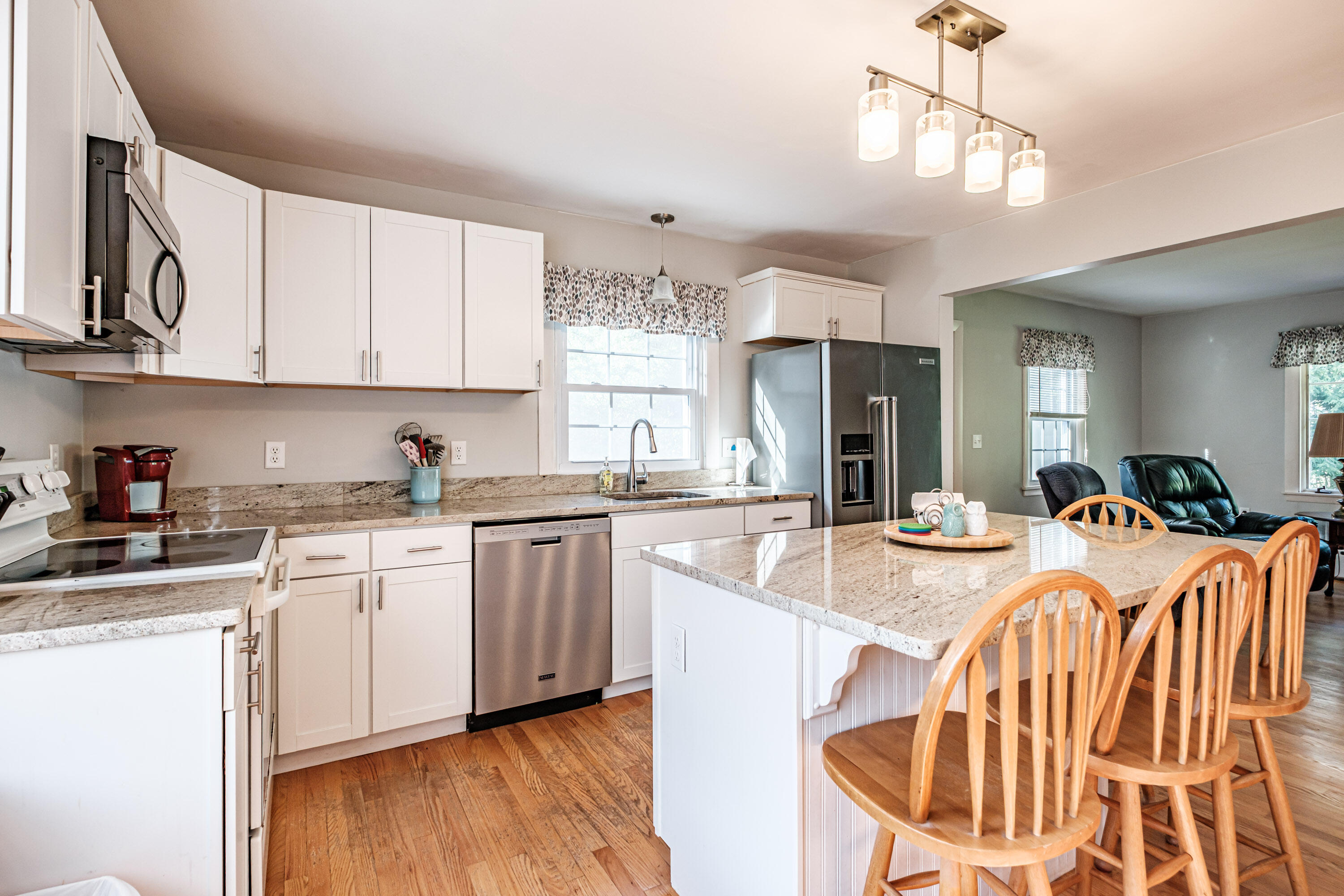 1033 Bridgton Road Westbrook ME 04092