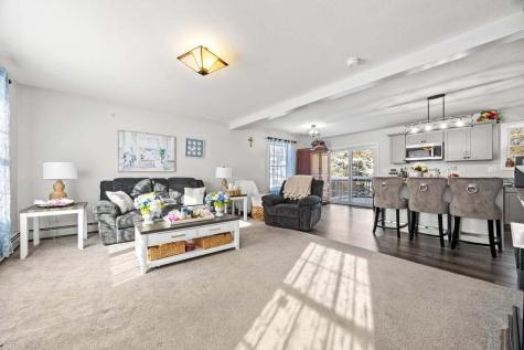 5 Coltons Way Saco ME 04072