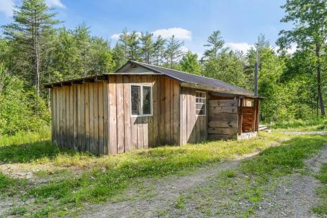 105 Jewett Lane Whitefield ME 04353