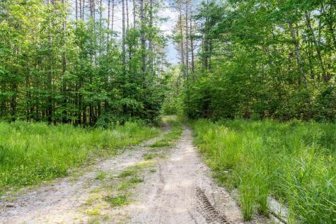 105 Jewett Lane Whitefield ME 04353