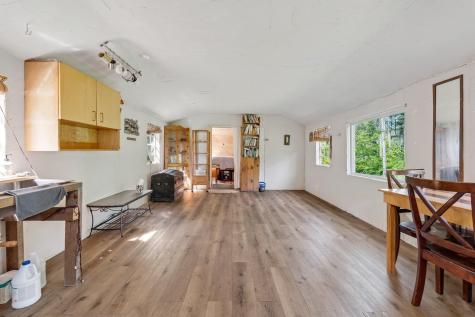 105 Jewett Lane Whitefield ME 04353