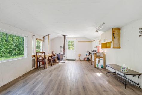 105 Jewett Lane Whitefield ME 04353