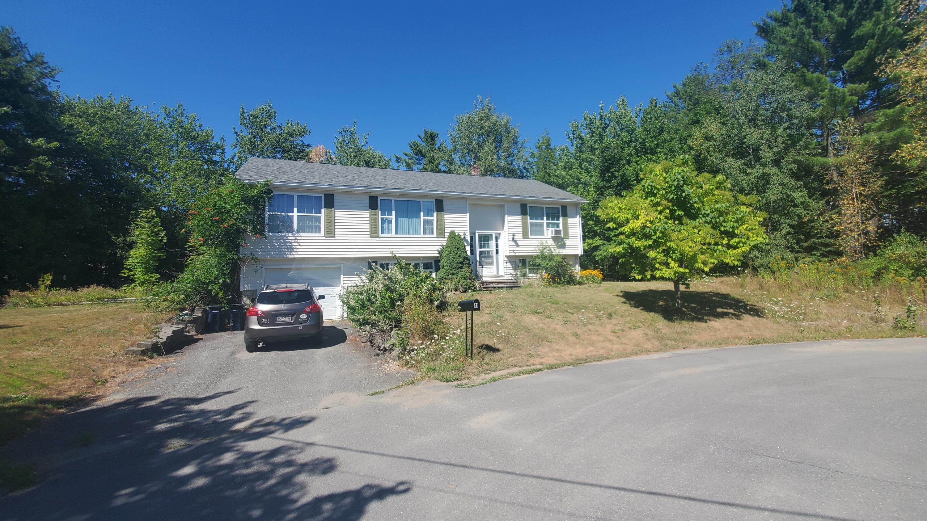 41 Dana Drive Bangor ME 04401