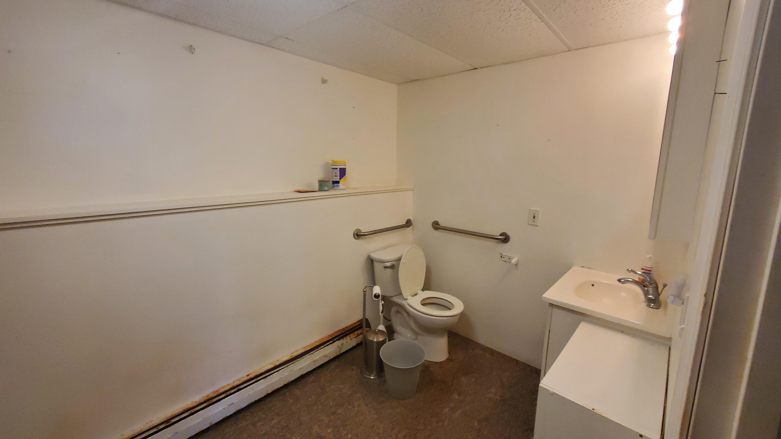 41 Dana Drive Bangor ME 04401