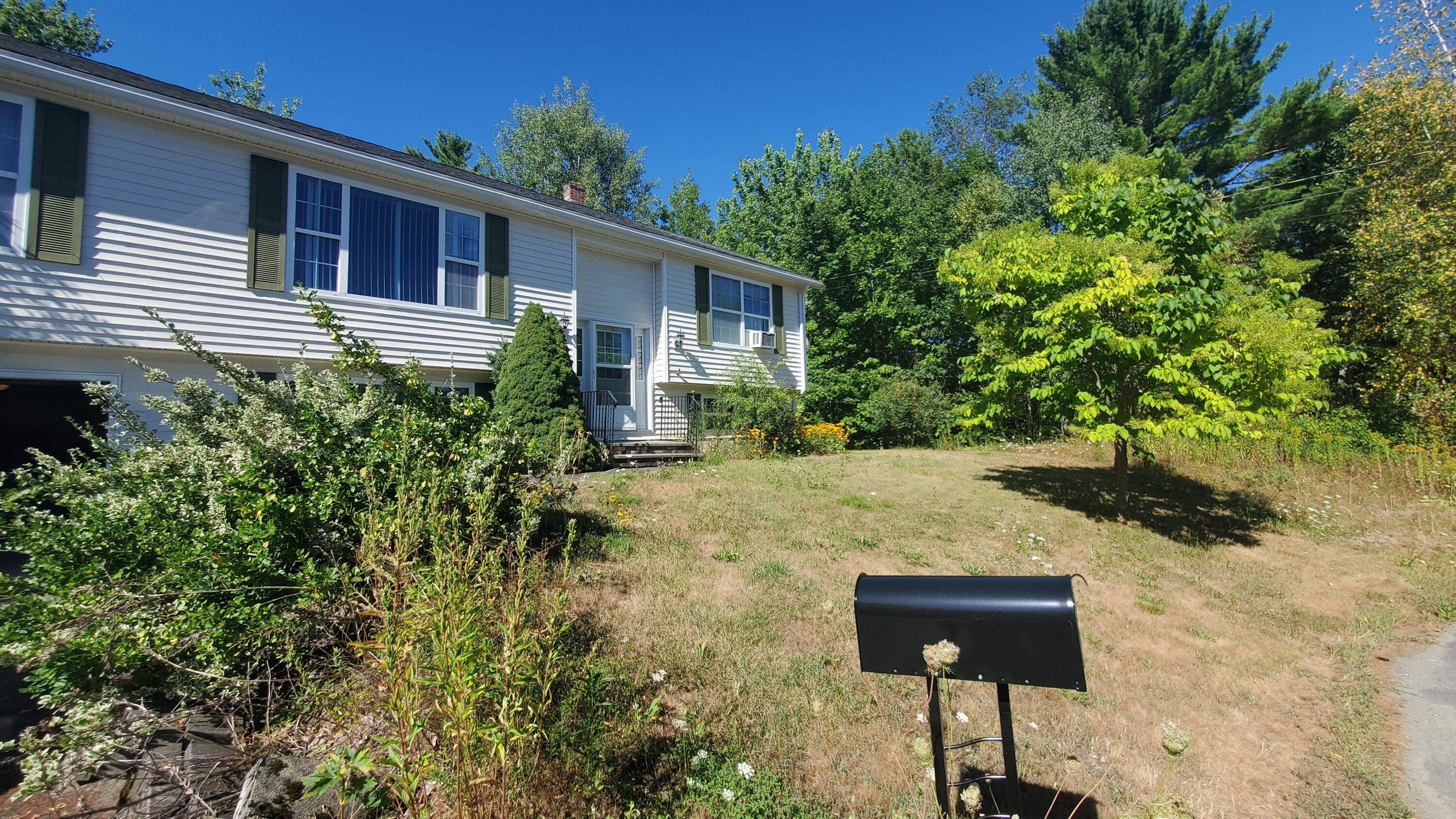 41 Dana Drive Bangor ME 04401