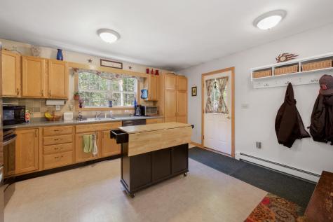 97 Crabtree Circle Hancock ME 04640