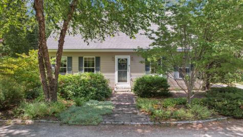 97 Crabtree Circle Hancock ME 04640