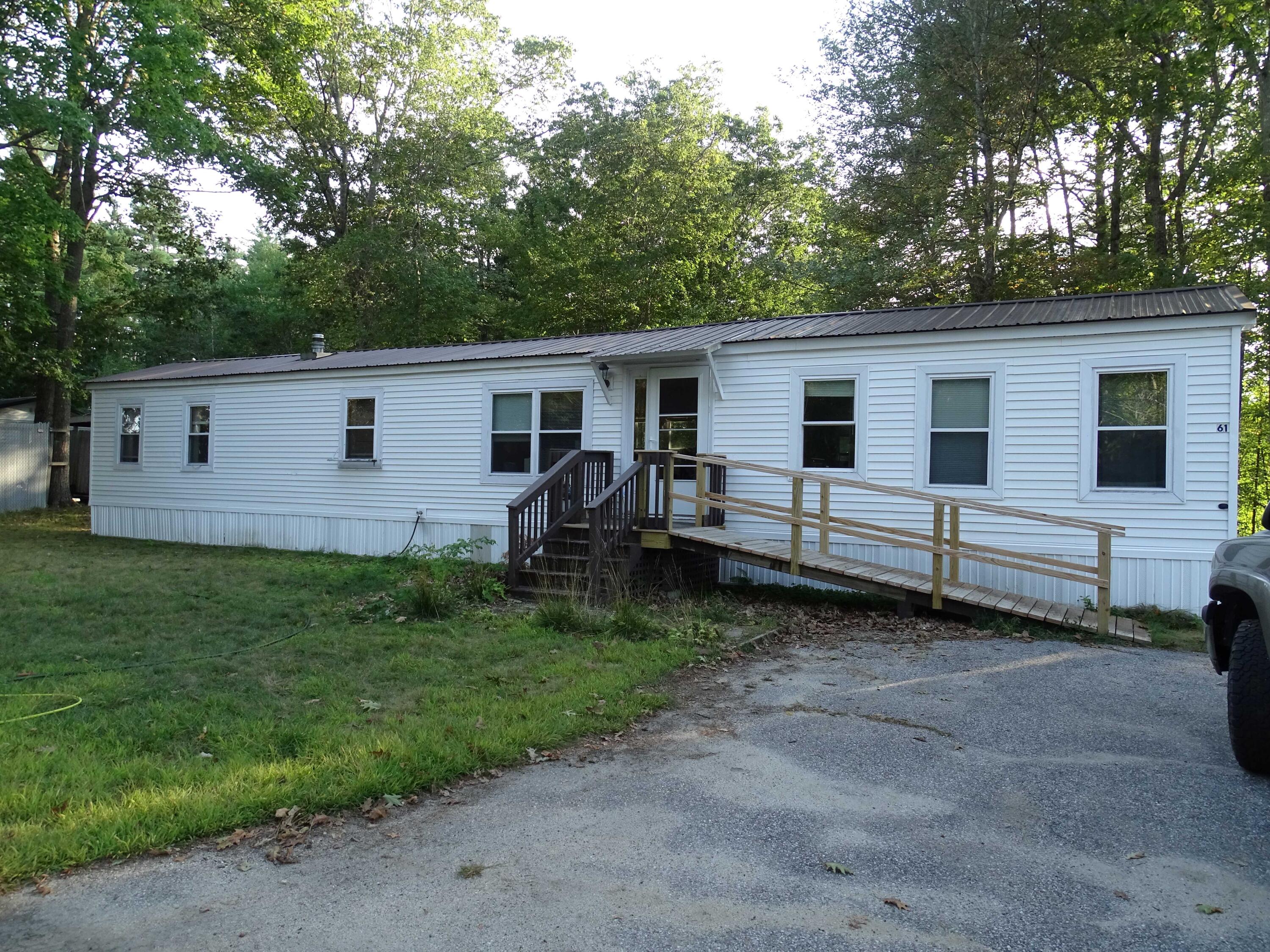 127 Shaker Road Gray ME 04039