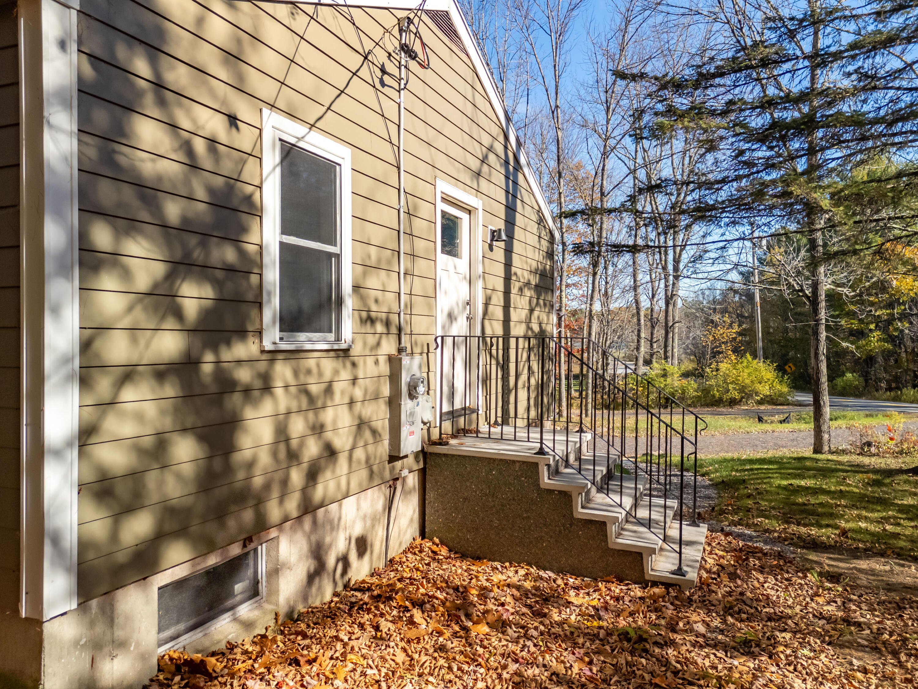 380 Wottons Mill Road Warren ME 04864