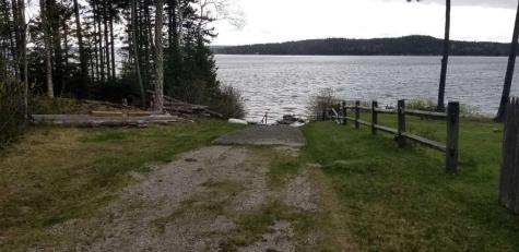 7 Pond Lane Surry ME 04684