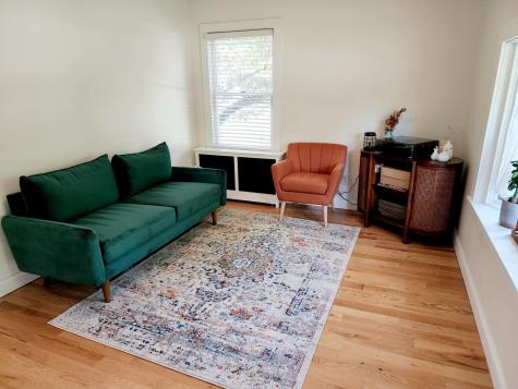 32 Amherst Street Auburn ME 04210