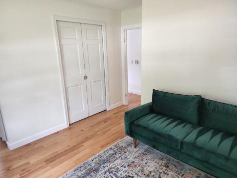 32 Amherst Street Auburn ME 04210