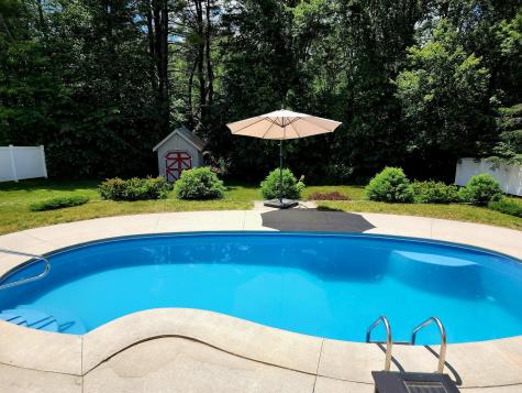 32 Amherst Street Auburn ME 04210