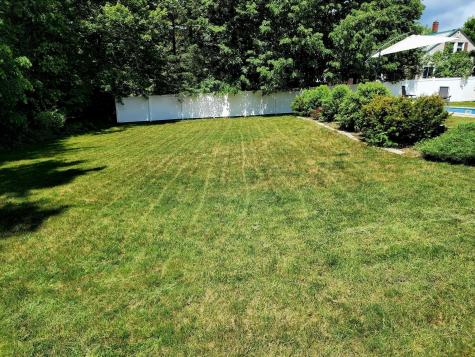 32 Amherst Street Auburn ME 04210