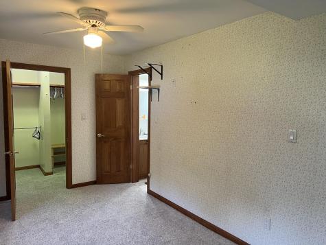 30 Pleasant Street Houlton ME 04730