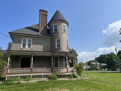 30 Pleasant Street Houlton ME 04730