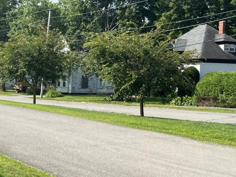 30 Pleasant Street Houlton ME 04730