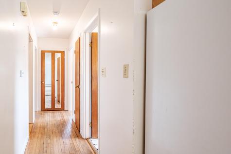 148 Summit Park Avenue Portland ME 04103