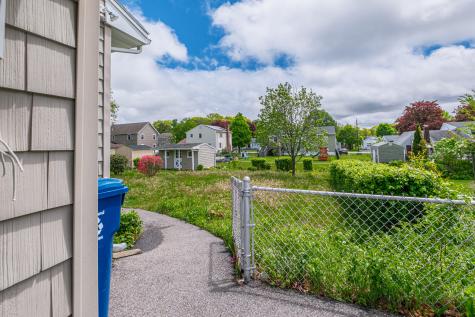 148 Summit Park Avenue Portland ME 04103