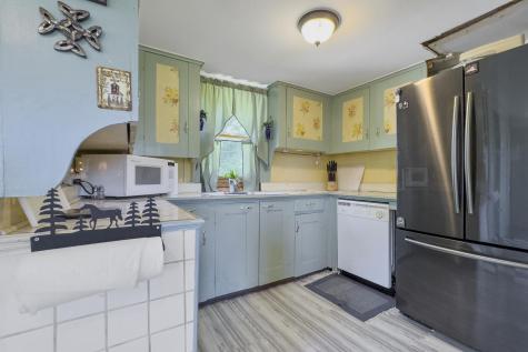 627 Western Road Warren ME 04864