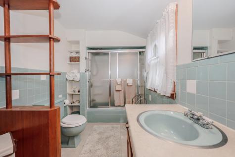 11 George Avenue Sanford ME 04073