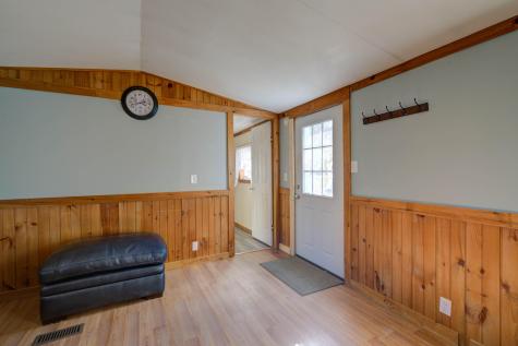 48 Hillside Avenue Minot ME 04258