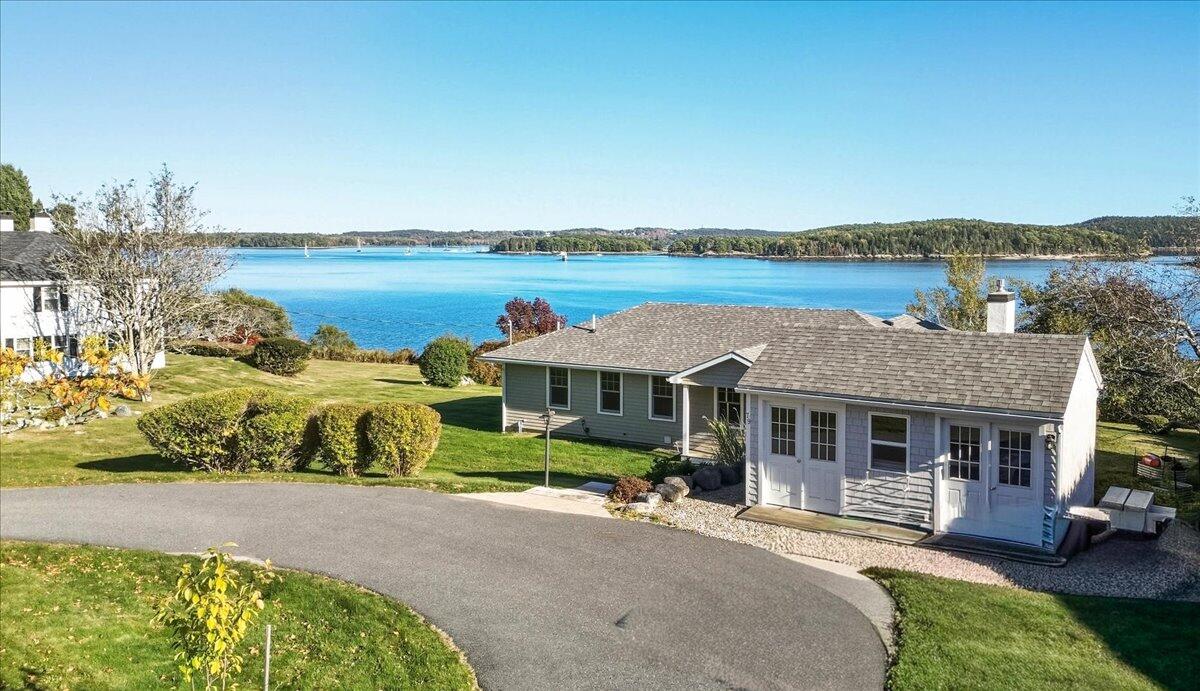 79 Perkins Street Castine ME 04421