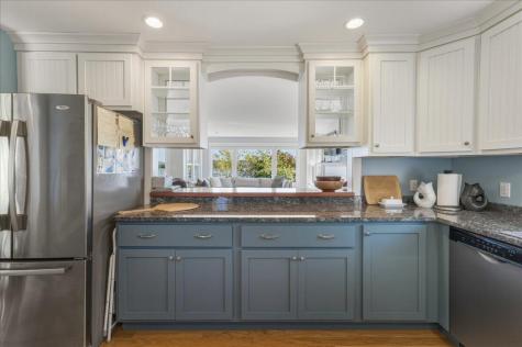 79 Perkins Street Castine ME 04421