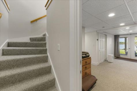 79 Perkins Street Castine ME 04421