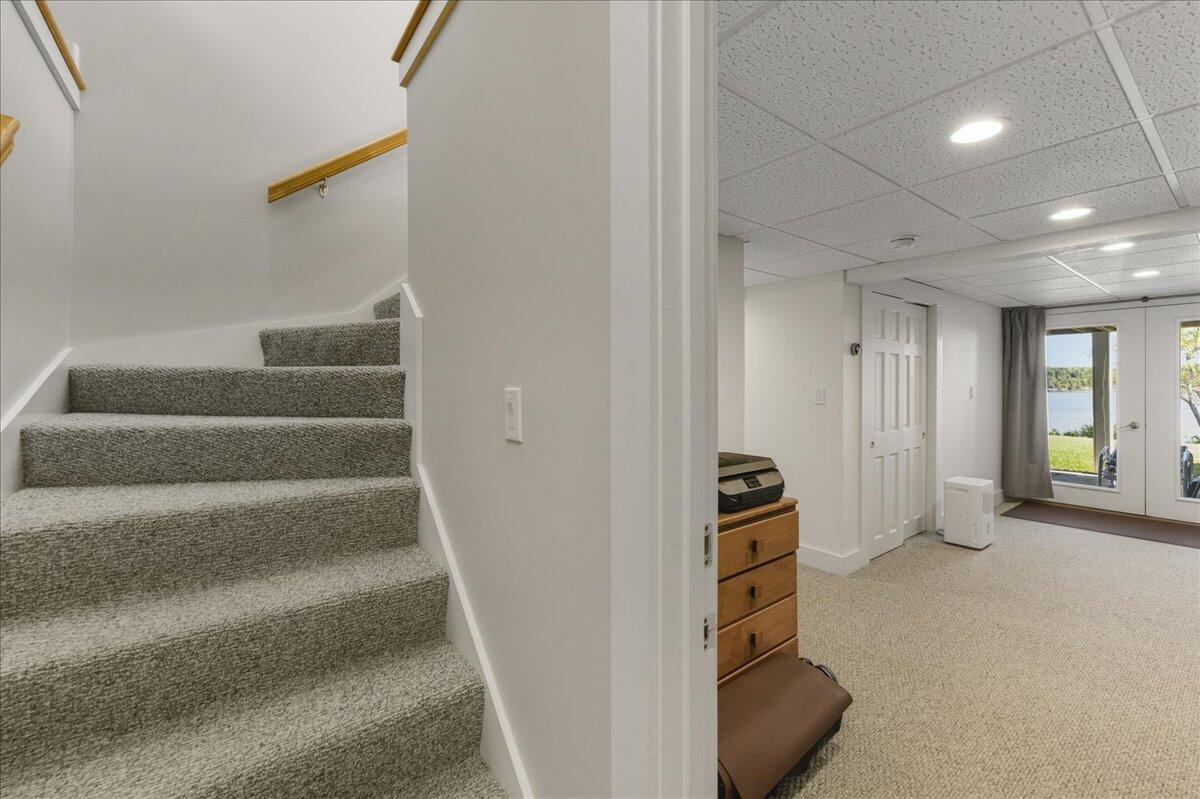 79 Perkins Street Castine ME 04421