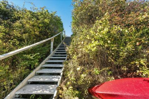 79 Perkins Street Castine ME 04421