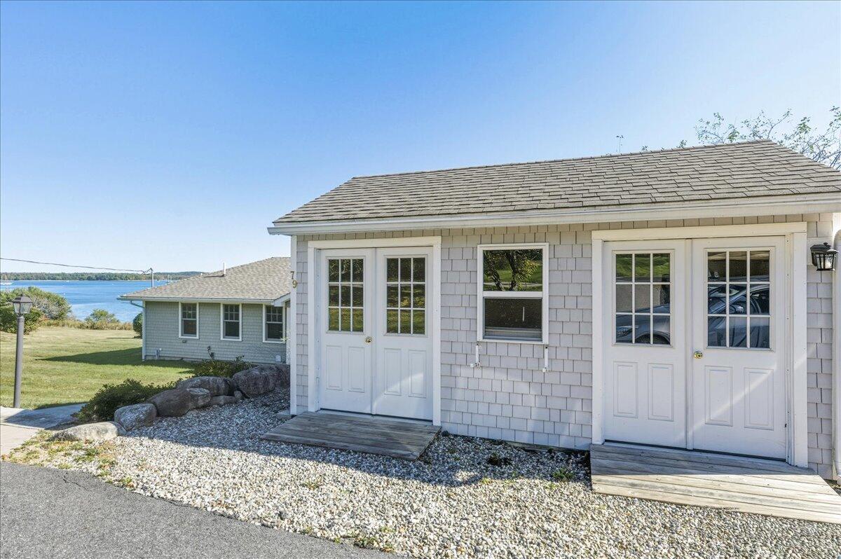 79 Perkins Street Castine ME 04421