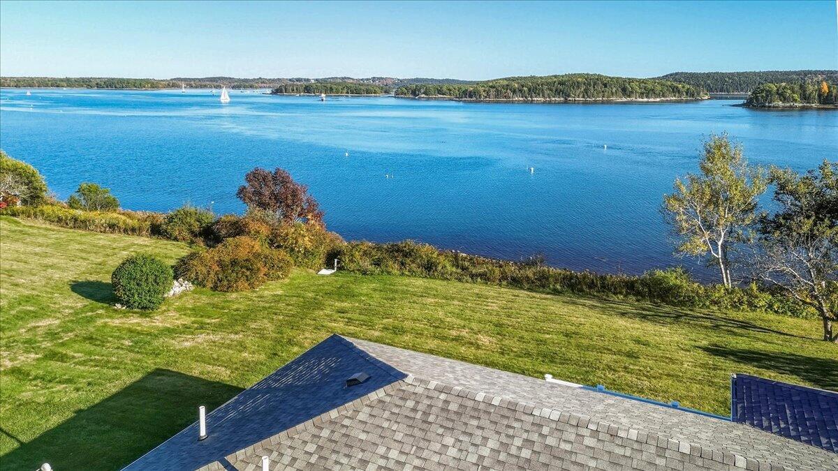 79 Perkins Street Castine ME 04421