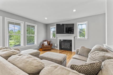 54 Tree Farm Road Brunswick ME 04011