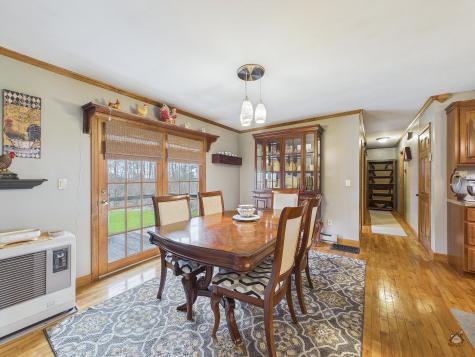 43 Peaslee Road Pittston ME 04345