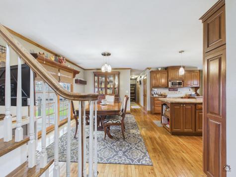 43 Peaslee Road Pittston ME 04345