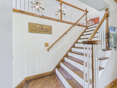 43 Peaslee Road Pittston ME 04345
