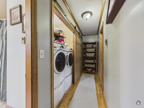 43 Peaslee Road Pittston ME 04345