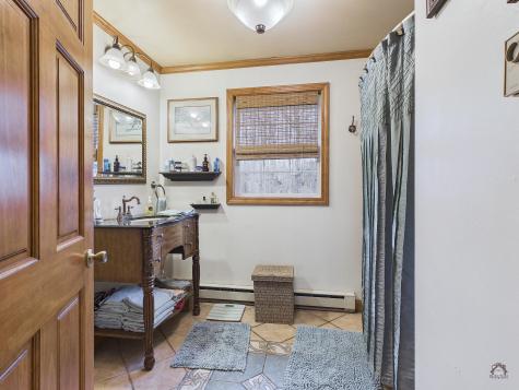 43 Peaslee Road Pittston ME 04345