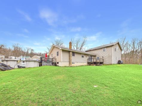 43 Peaslee Road Pittston ME 04345