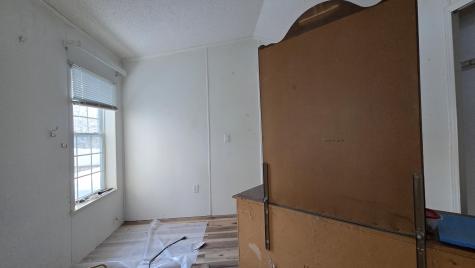 1035 Airline Road Clifton ME 04428