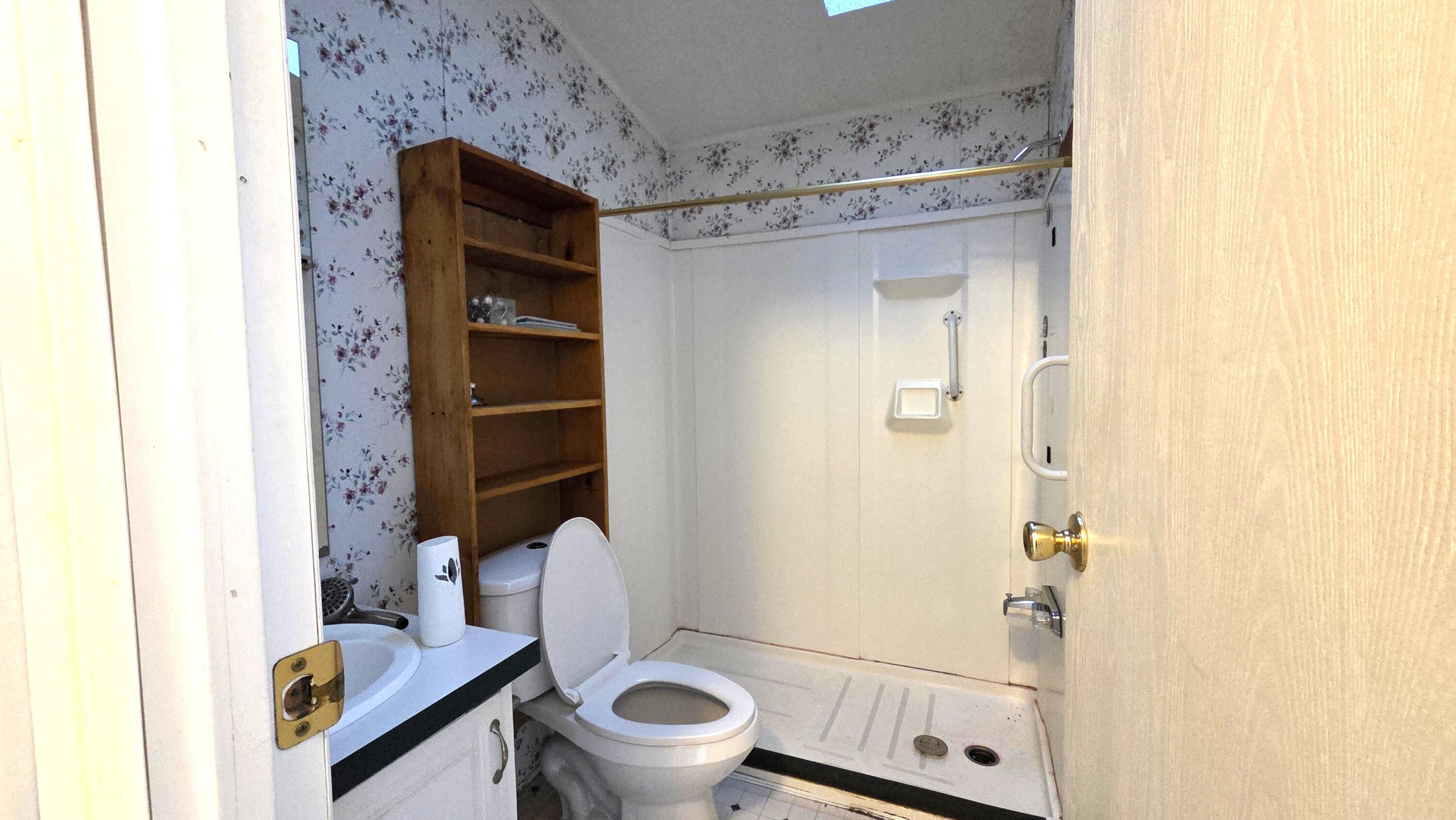 1035 Airline Road Clifton ME 04428