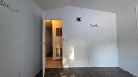 1035 Airline Road Clifton ME 04428