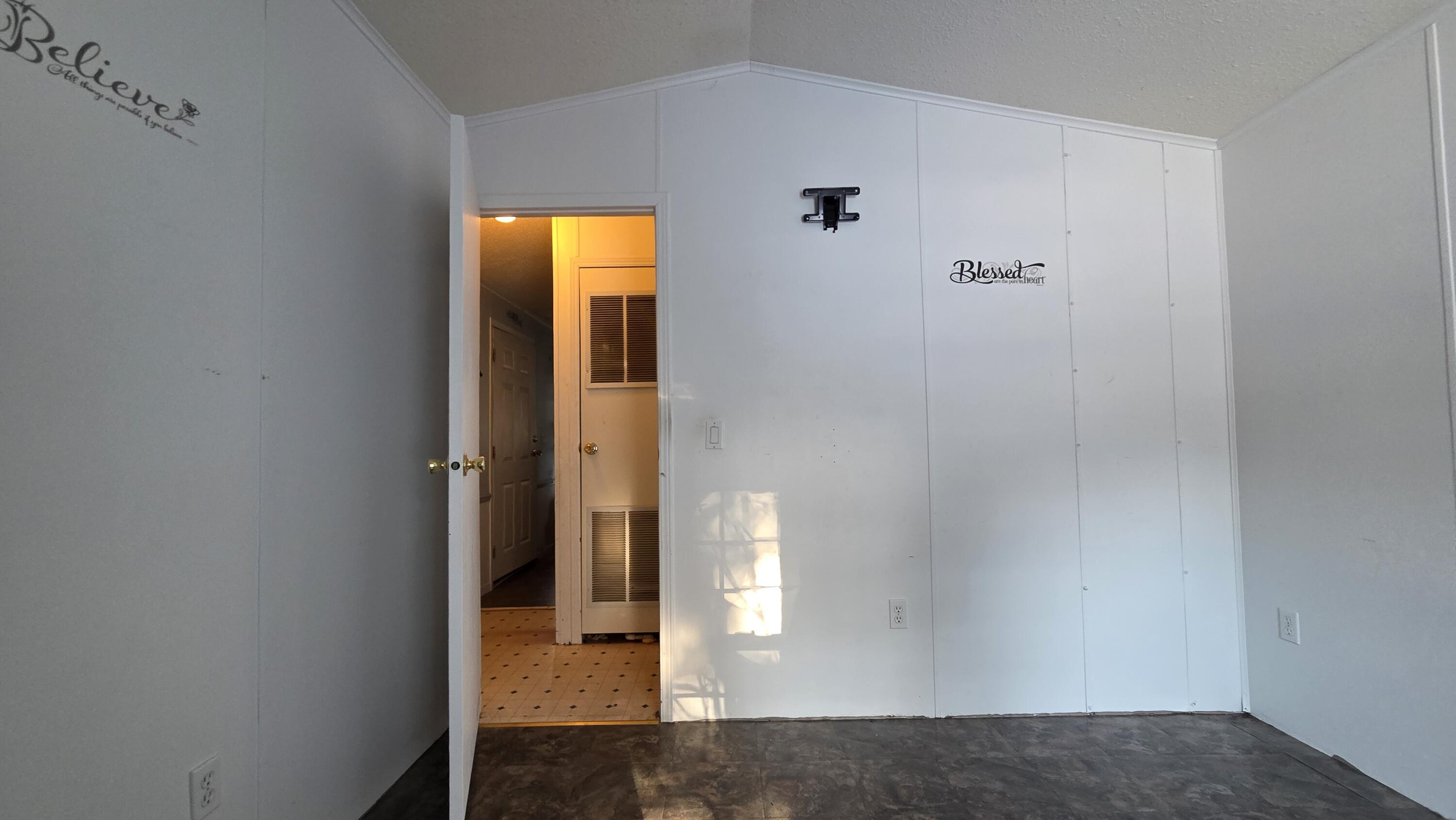 1035 Airline Road Clifton ME 04428