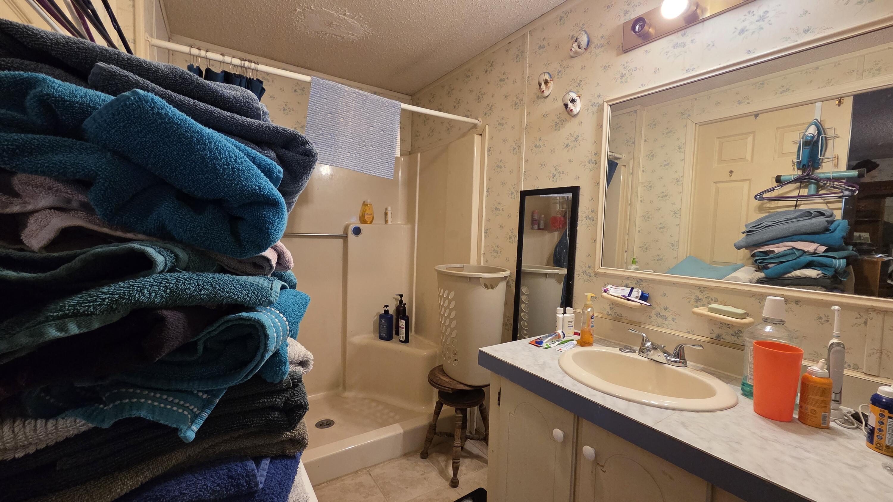 1035 Airline Road Clifton ME 04428