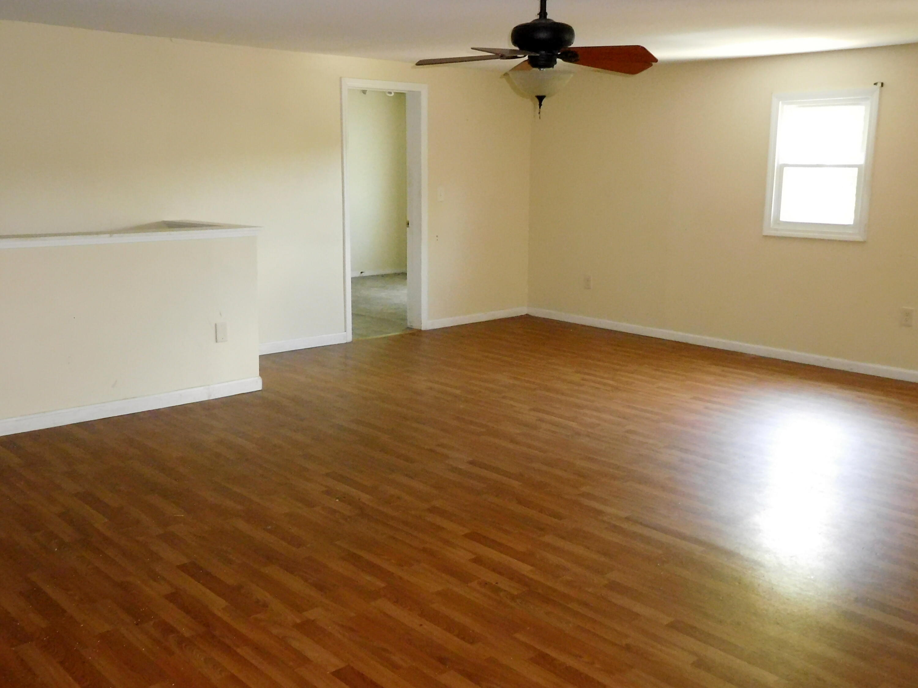 560 Broad Street Auburn ME 04210