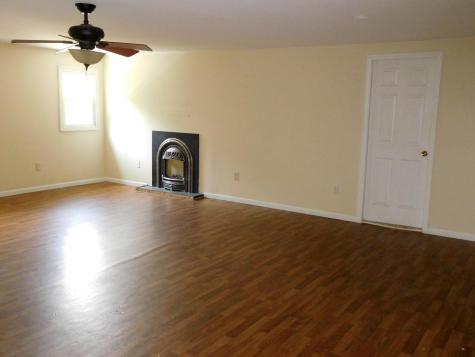 560 Broad Street Auburn ME 04210