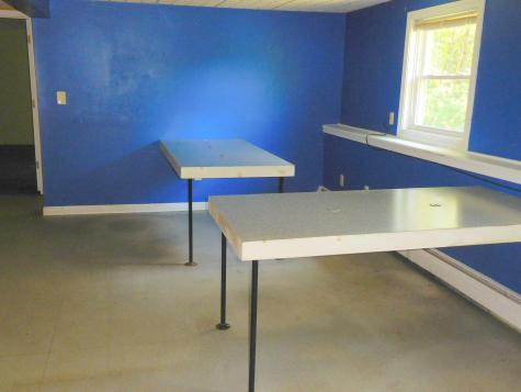 560 Broad Street Auburn ME 04210