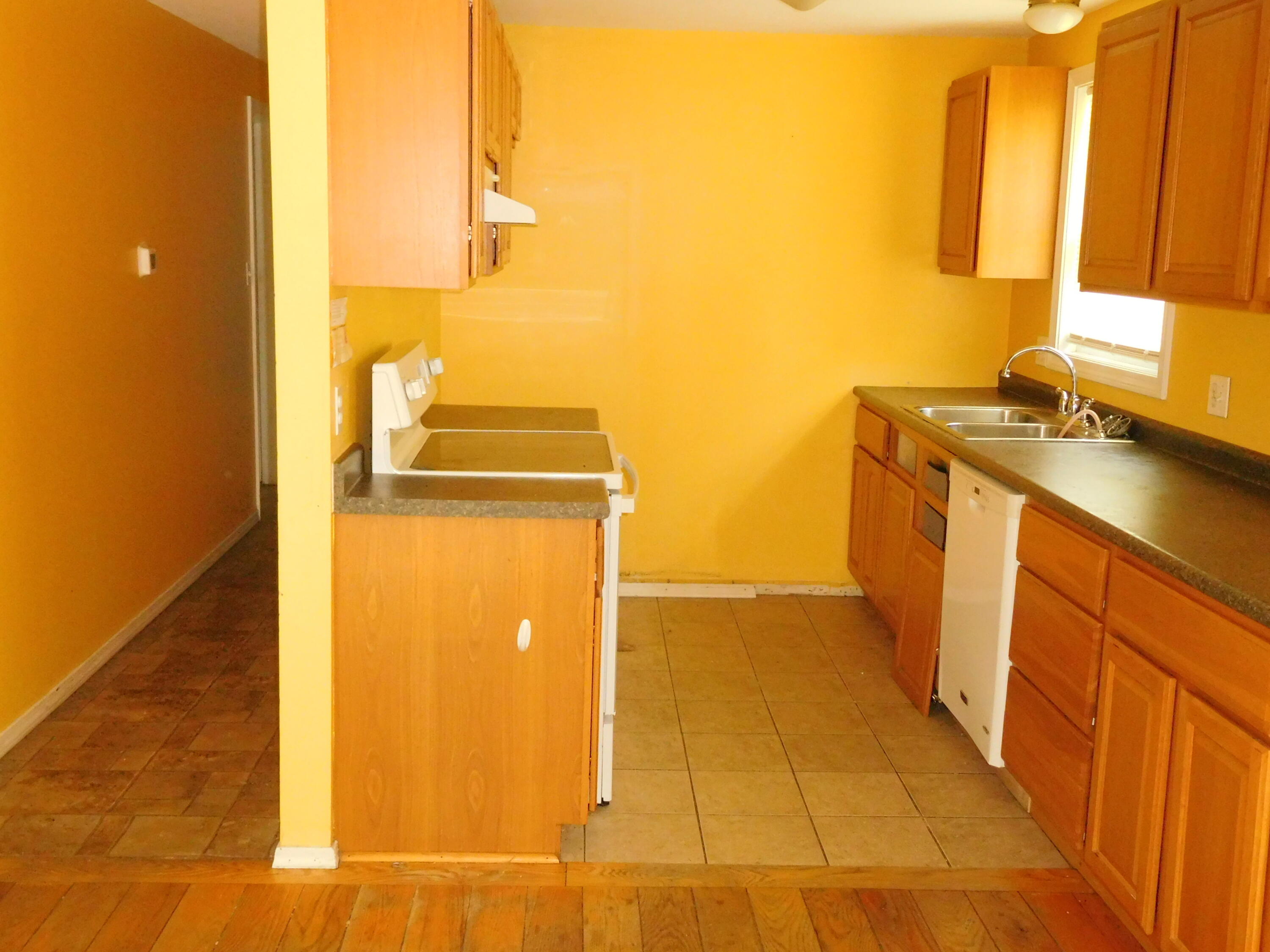 560 Broad Street Auburn ME 04210