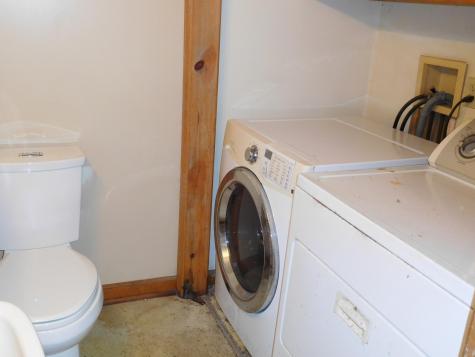 560 Broad Street Auburn ME 04210